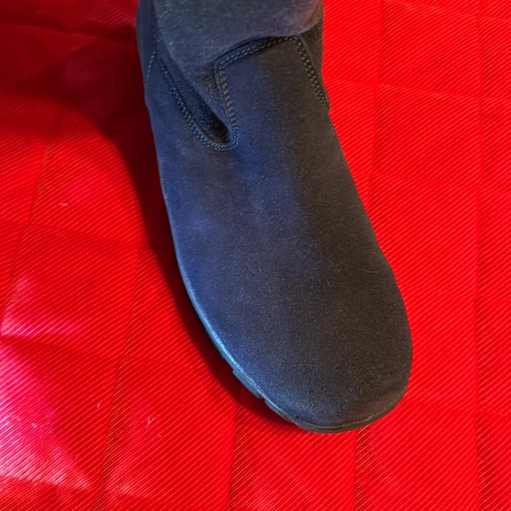 Land’s End Men’s Navy Blue Winter Boots with Back Zippers